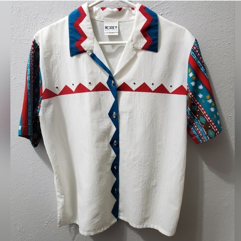 Koret White and Red Button Down Shirt with Vibrant Patterns